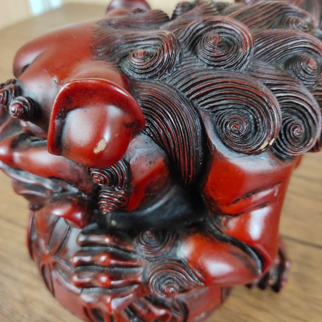 玉乗りシーサー　獅子　魔よけ　玉乗り獅子置物 開運 魔除け 縁起物 骨董品