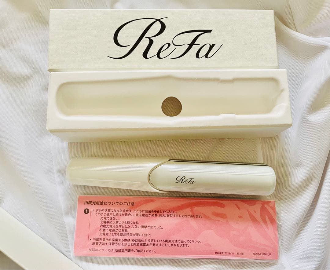 ReFa コードレス　ストレートヘアアイロン