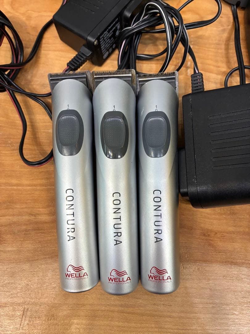 WELLA ウエラ　CONTURA バリカン　トリマー　ジャンク　充電器付き