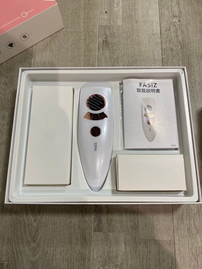 FASIZ、 HOT and COOL skincare device2点セット
