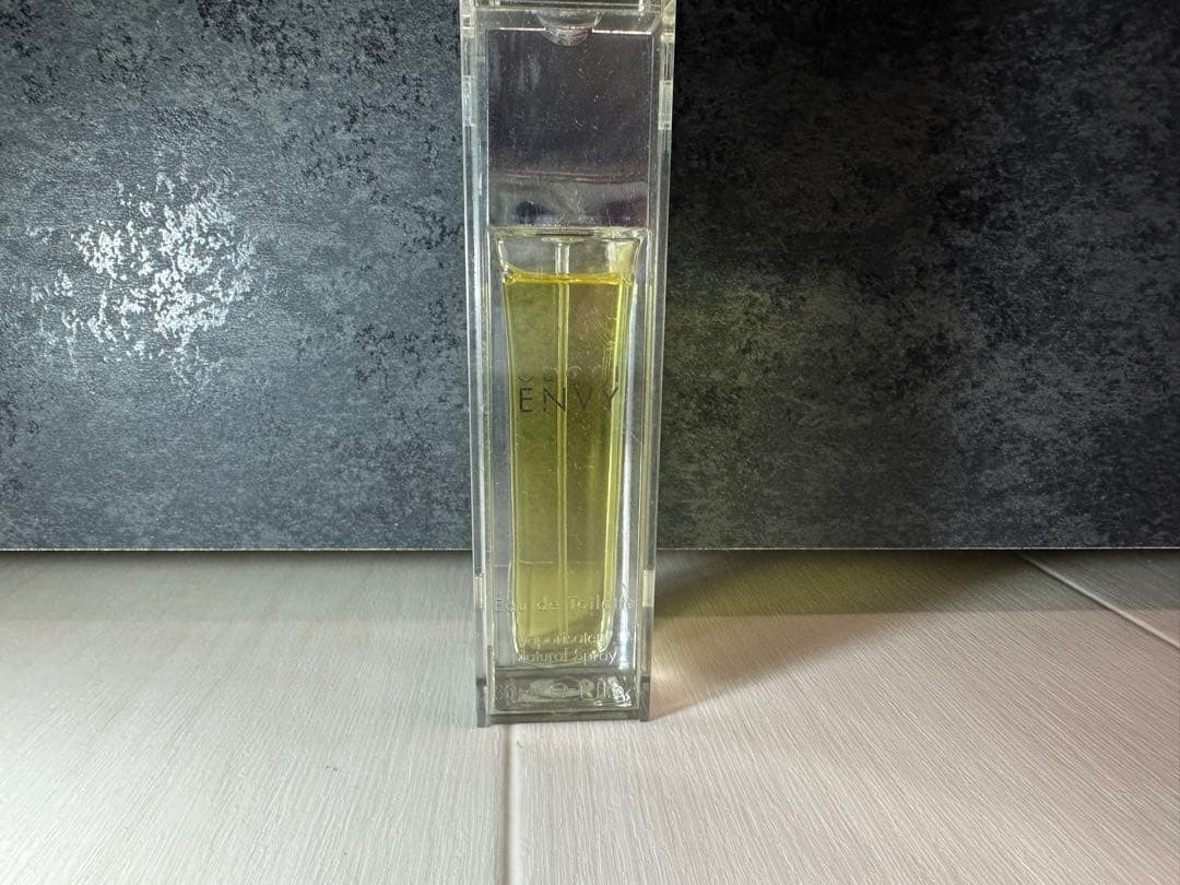グッチ　エンヴィ　GUCCI ENVY オードトワレ　香水　30ml