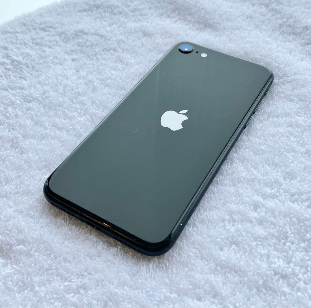 新品 iPhone SE2 128GB SIMフリー 海外US版