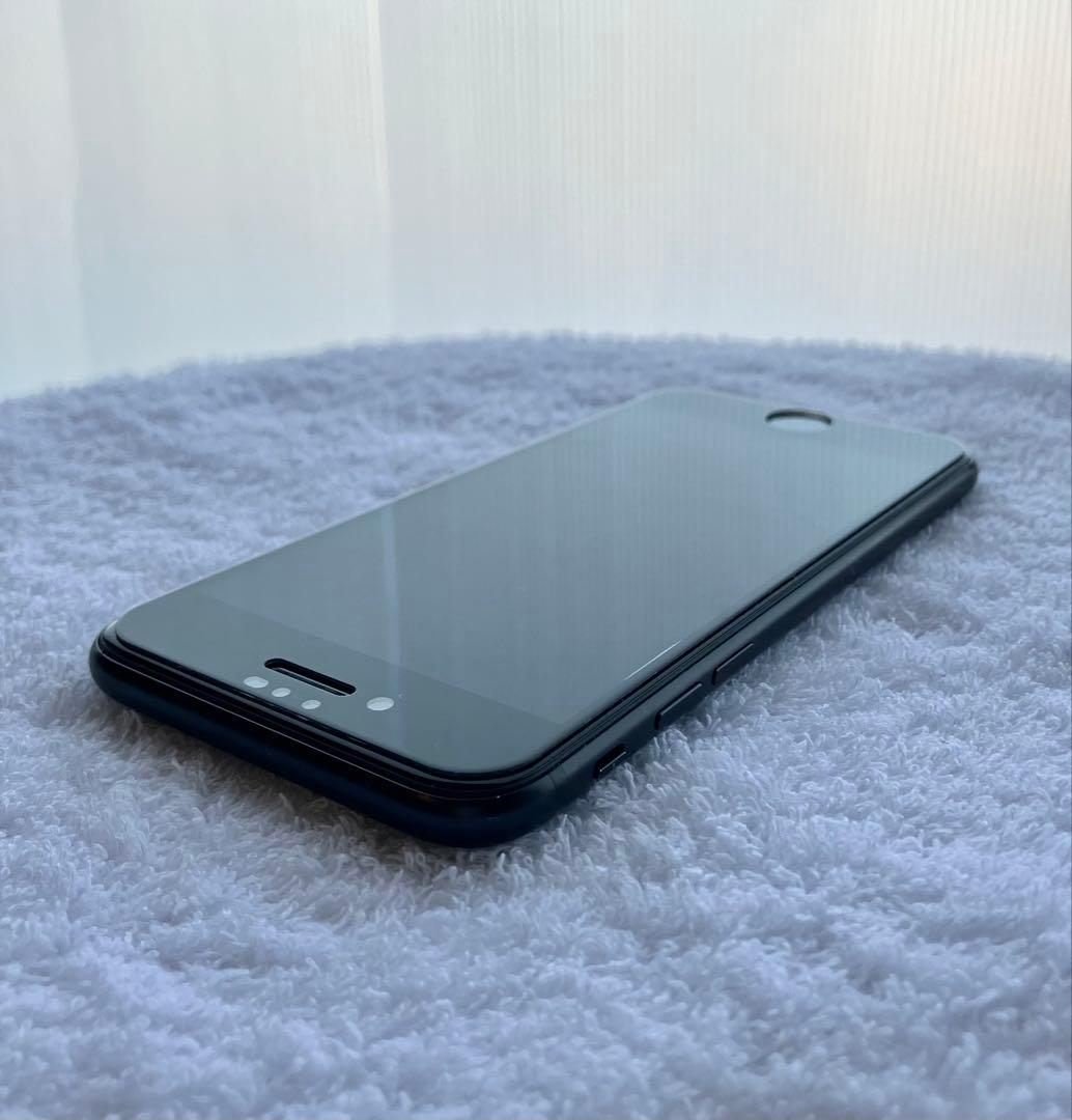 新品 iPhone SE2 128GB SIMフリー 海外US版