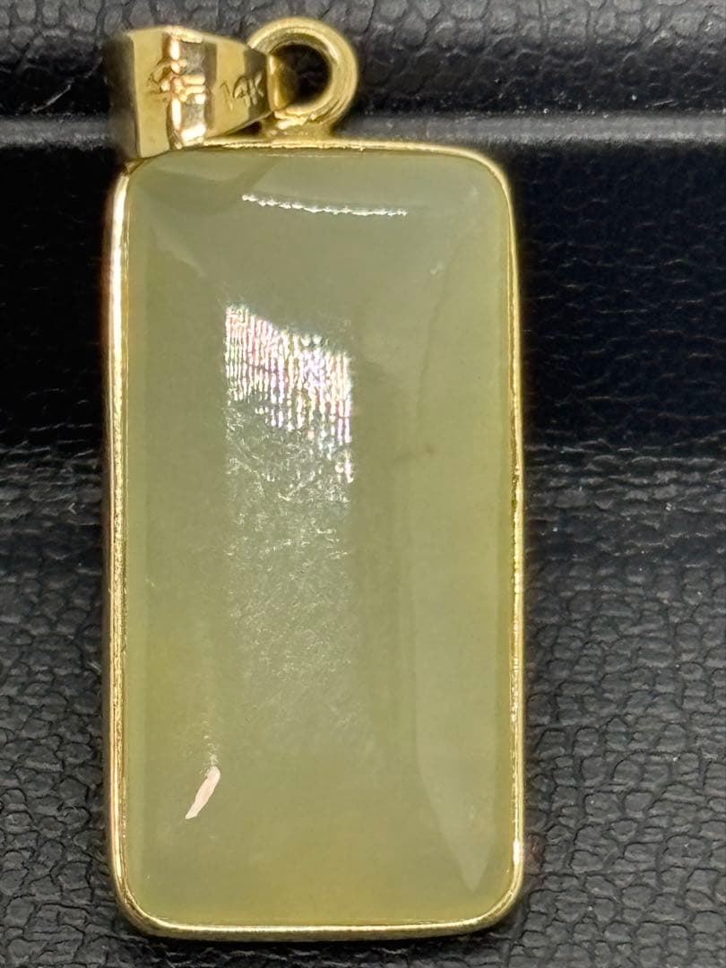 14K 彫金 白鳥彫刻 デザインペンダントネックレス　14金　天然石　スワン