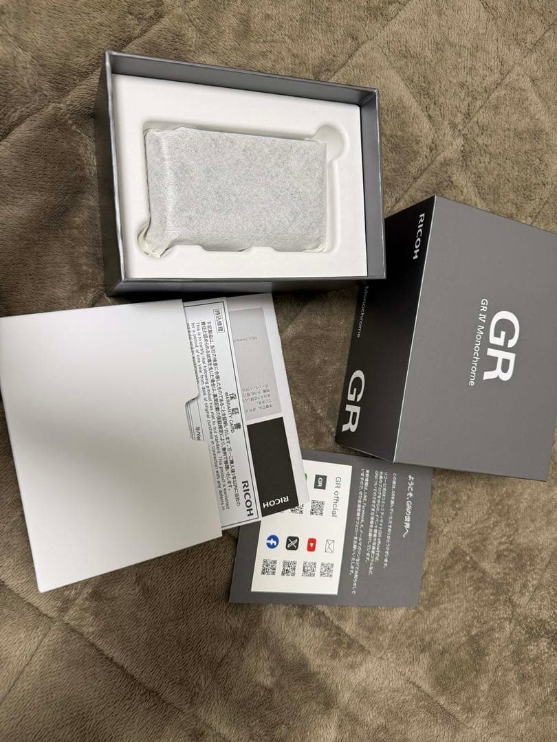 新品・未使用RICOH GR IV Monochrome