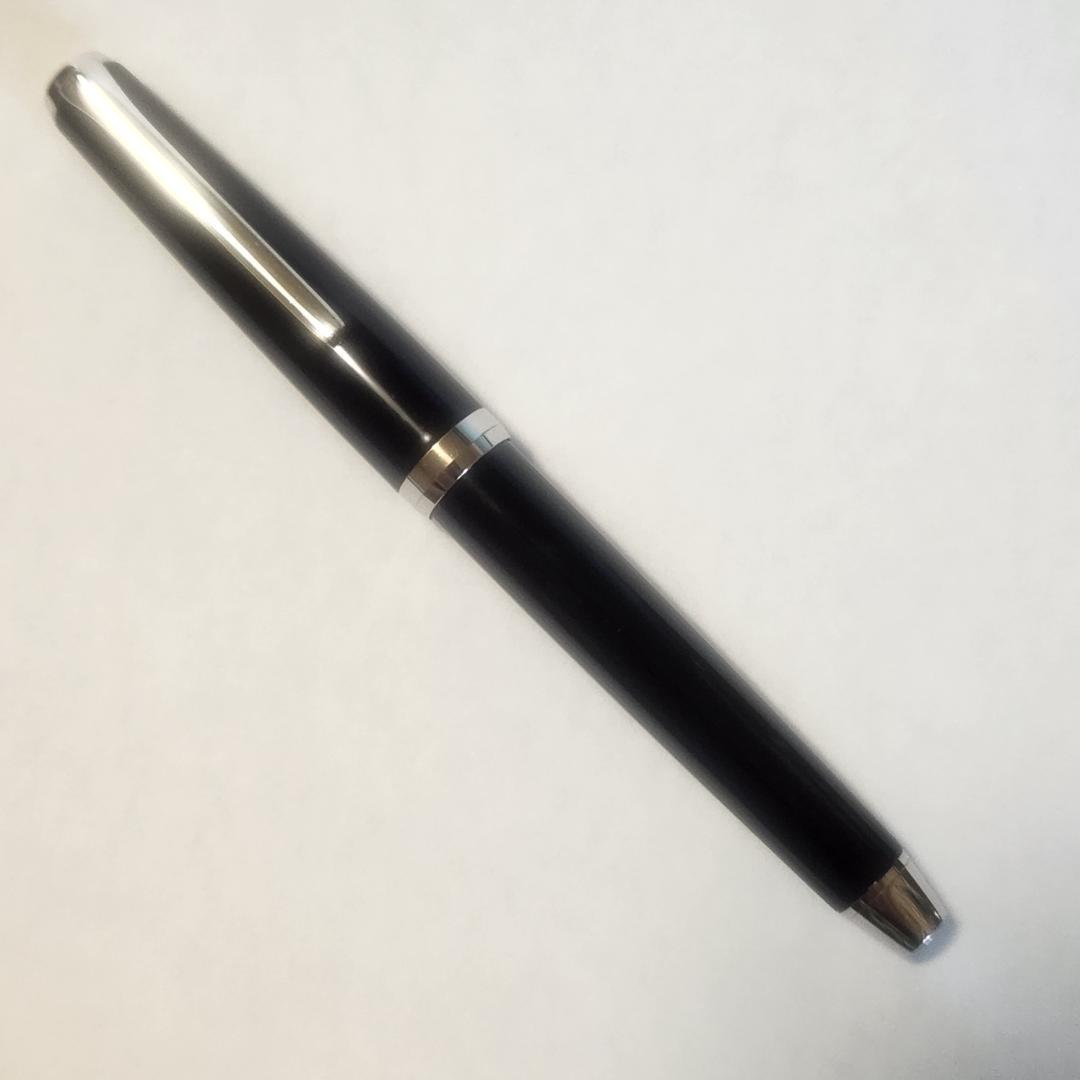 【期間限定値下げ中】パイロット エラボー 万年筆 金属軸 SF