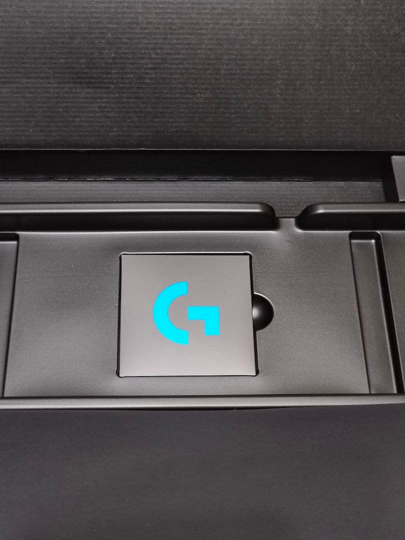 美品・FF14モデル・リニア Logicool G813 RGB メカニカル
