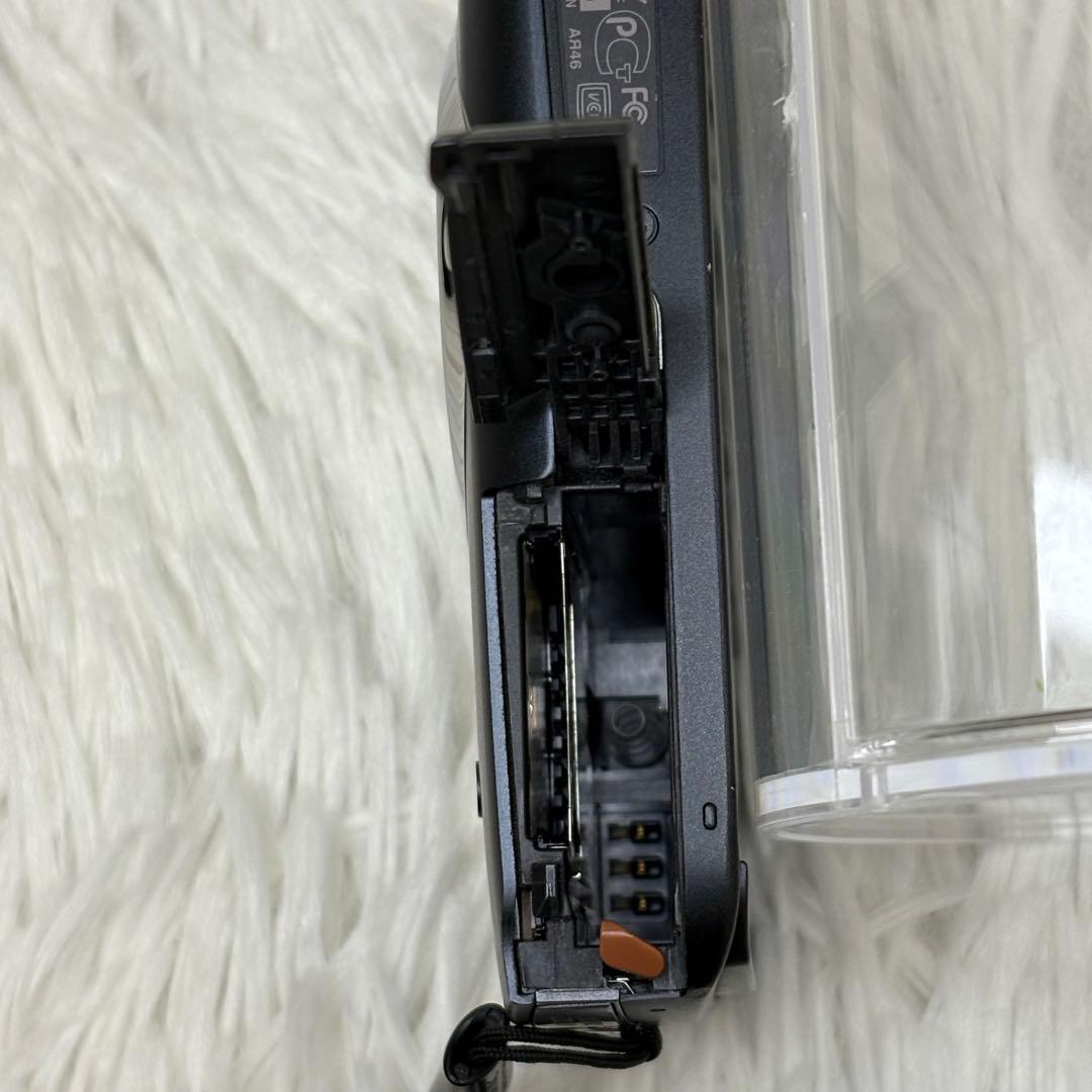 Canon カメラ　IXY 10S PC1467 充電器　ブラック　コンデジ