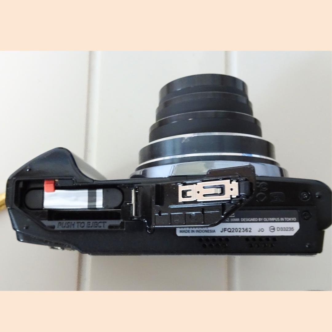 極美品 OLYMPUS SZ-30MR 光学24倍ズーム 予備電池5個付完動品