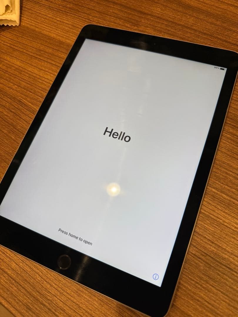 iPad Pro 9.7インチ（Wi-Fiモデル 32GB・スペースグレイ