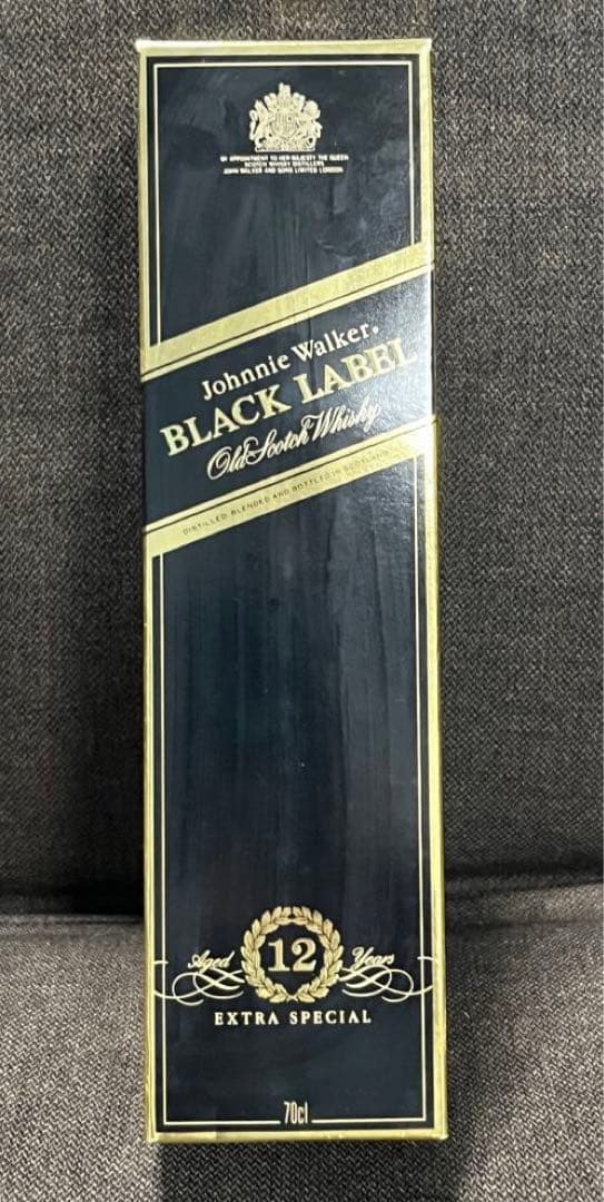 【ジョニーウォーカーブラックラベル12年】《EXTRASPECIAL》700ml