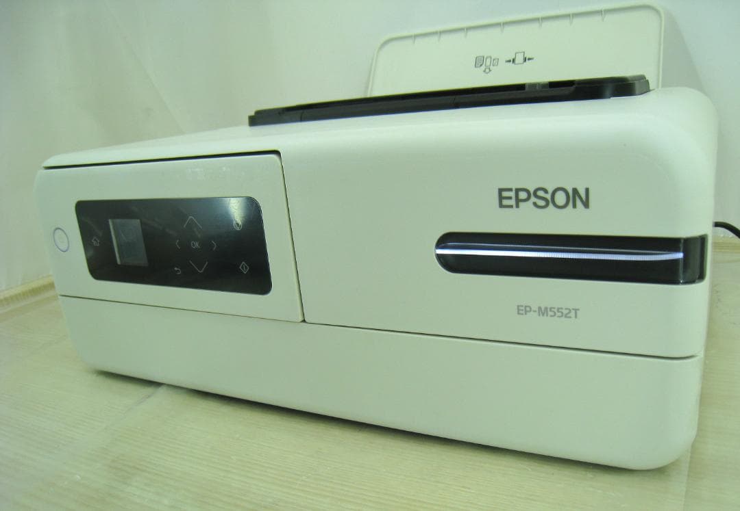 予備純正インク３色付　EPSONプリンター　EP-M552T