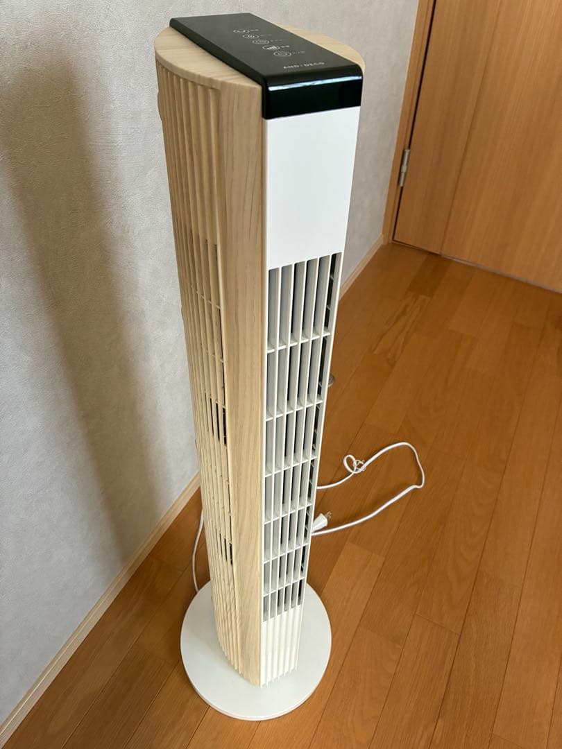 t*.様 アンドデコ タワー型扇風機　リモコン付き　ホワイトウッド　スリムタワー