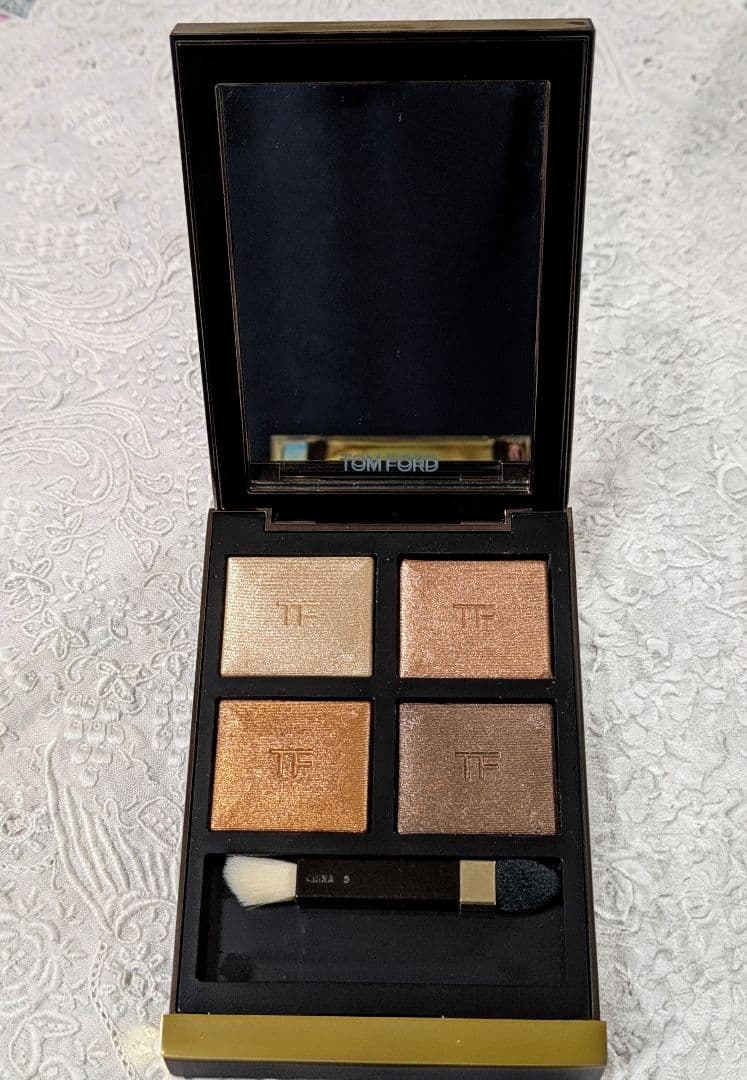 TOM FORD トムフォード アイカラークォード 04A サスピション