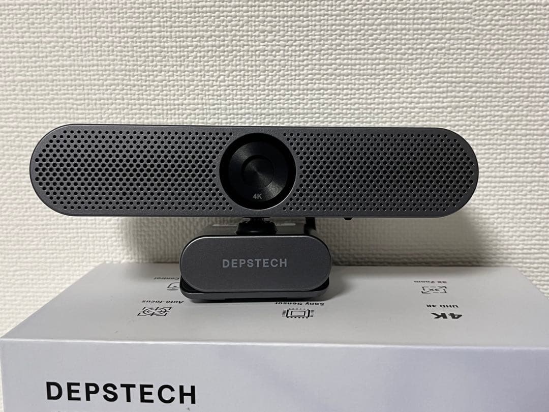 【美品】WEBカメラ 4K 自動フォーカス 800万画素　マイク内蔵