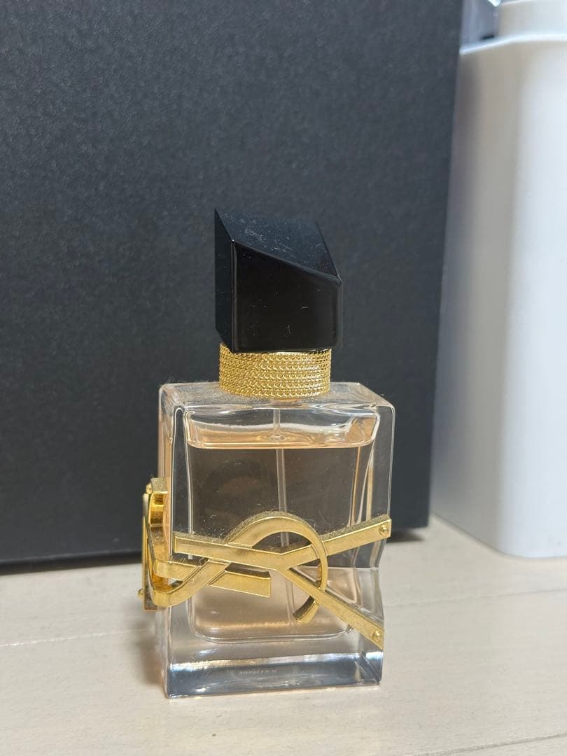 イブサンローラン YSL 香水 リブレ