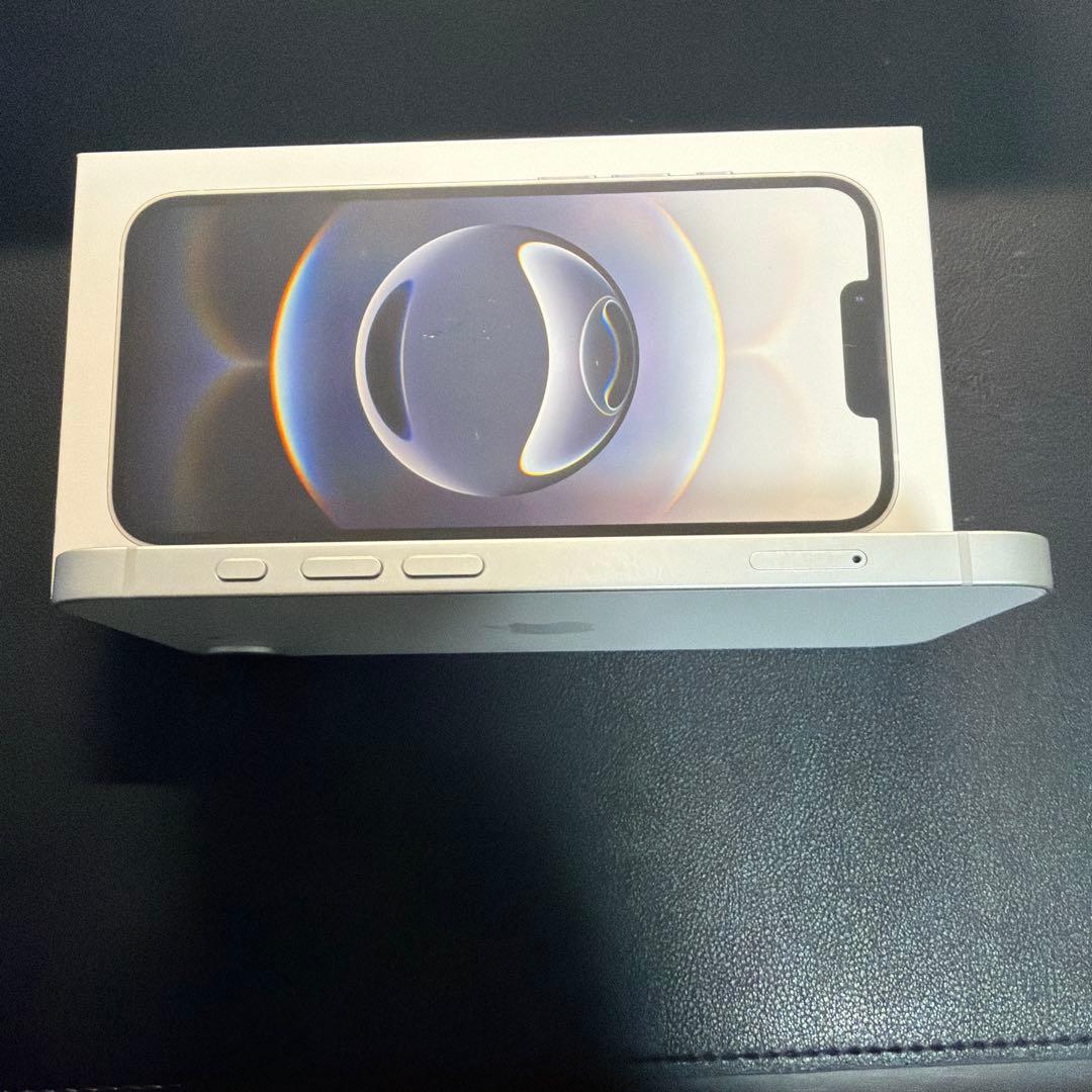 iPhone16e 128GB SIMフリーモデル