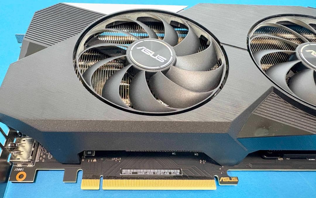 ASUS DUAL-RTX3070-8G-V2【動作確認済】
