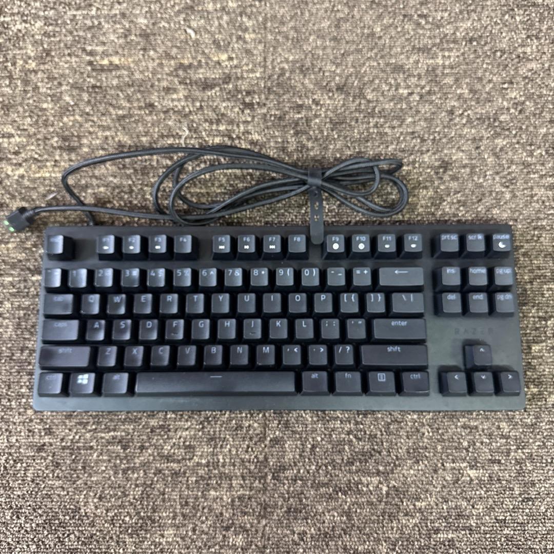 Razer Nommo Chroma 2.0 ゲーミングスピーカー キーボード