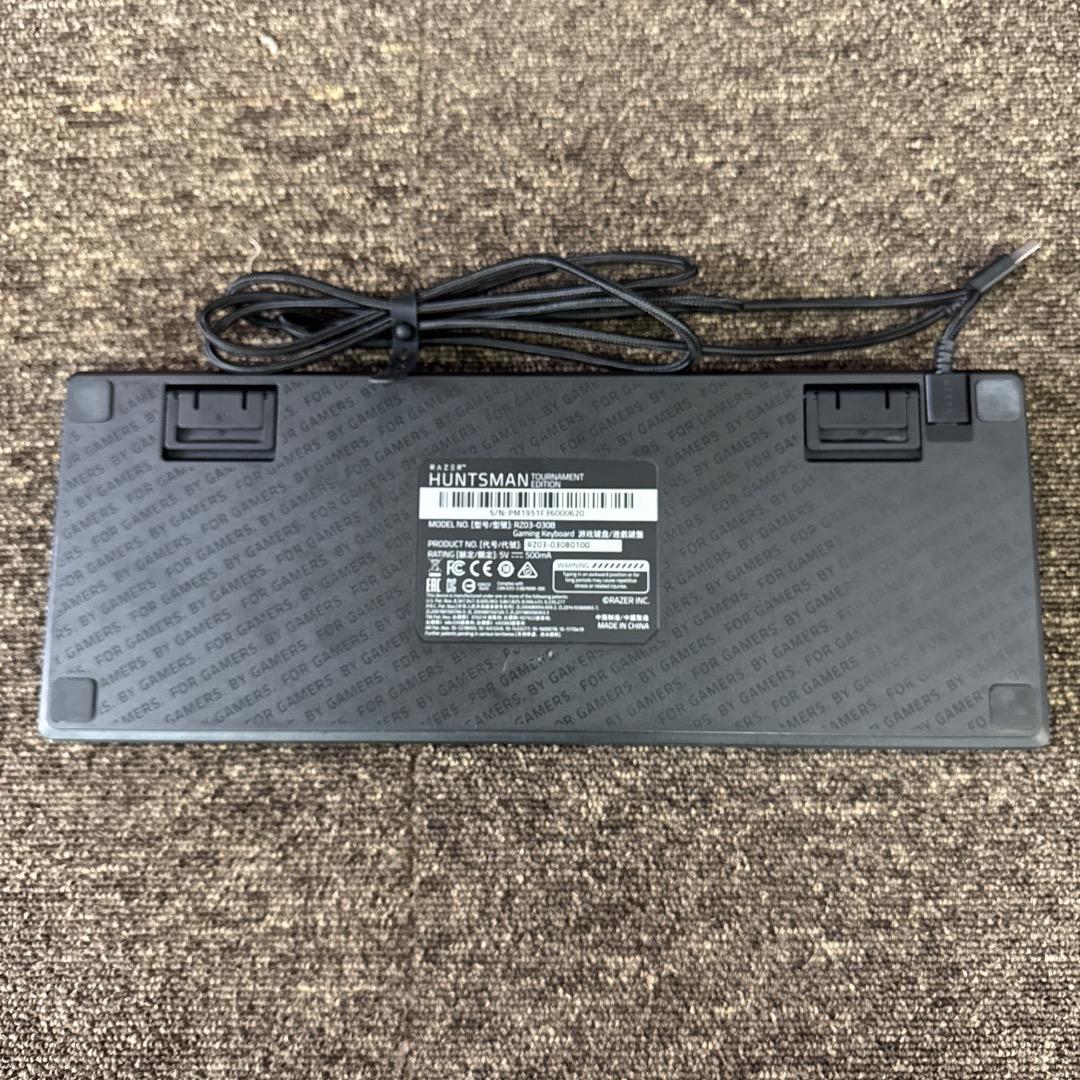Razer Nommo Chroma 2.0 ゲーミングスピーカー キーボード