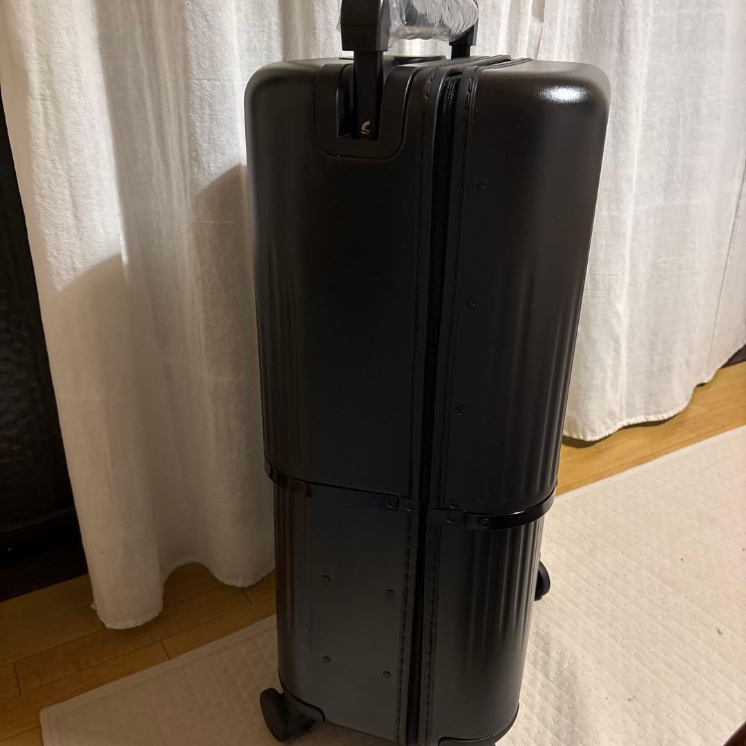 ヒ*ロ様 VELO ヴェーロ　伸縮型　スーツケース　三段階サイズ可変式　ブラック