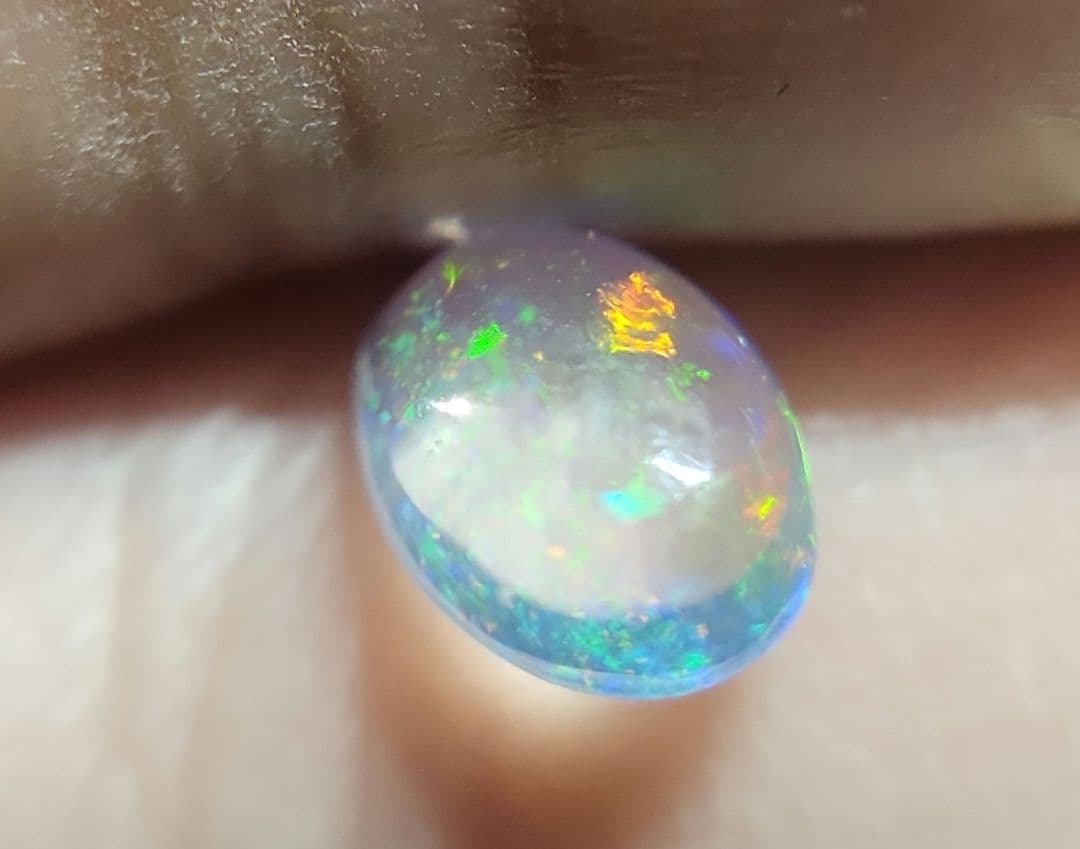 高品質天然ウォーターオパール 0.618ct