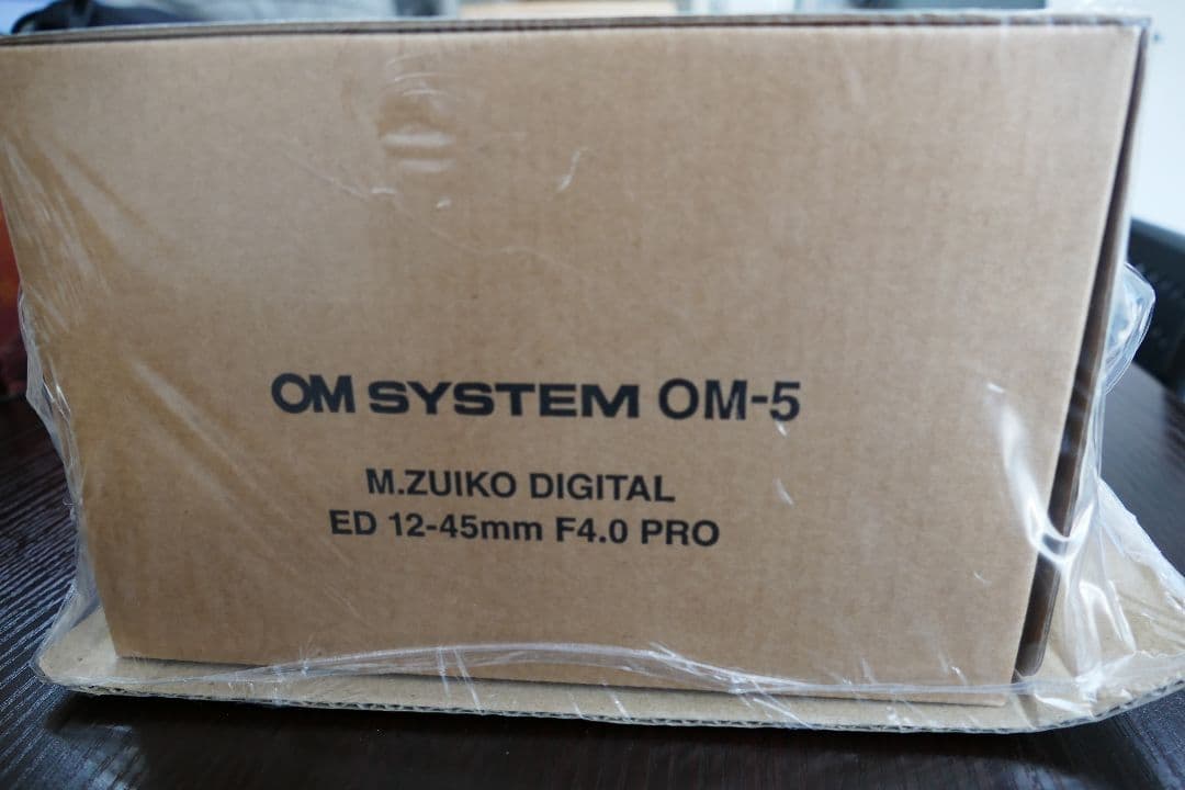 新品 OM SYSTEM OM-5 ミラーレス一眼カメラ 12〜45mmF4.0