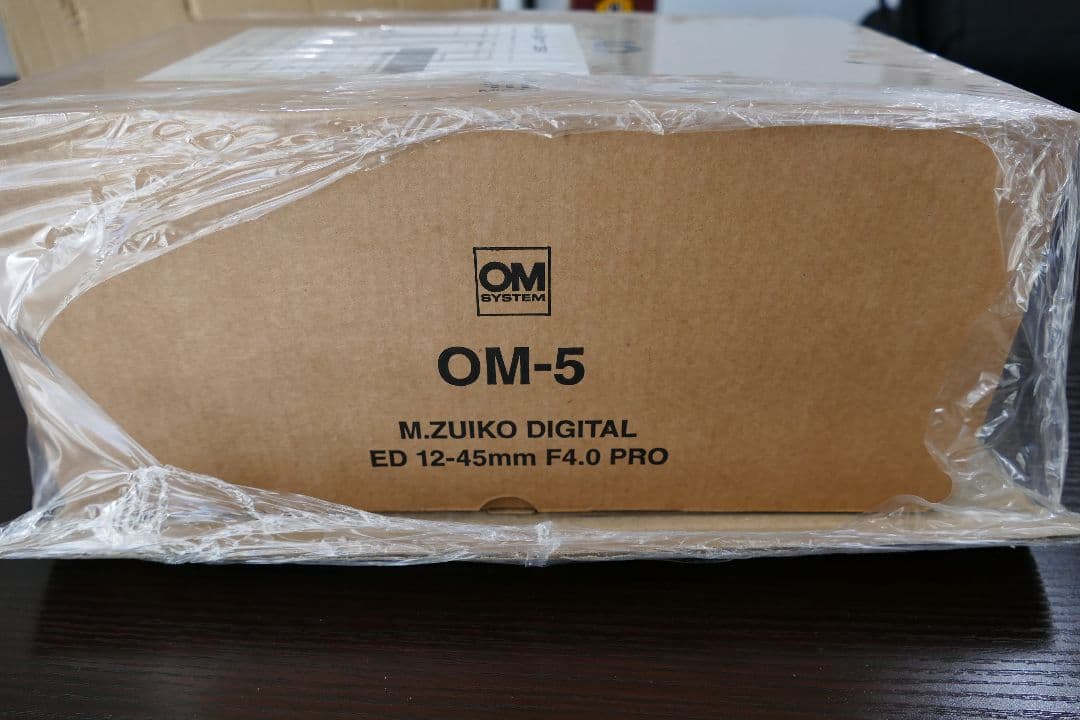 新品 OM SYSTEM OM-5 ミラーレス一眼カメラ 12〜45mmF4.0