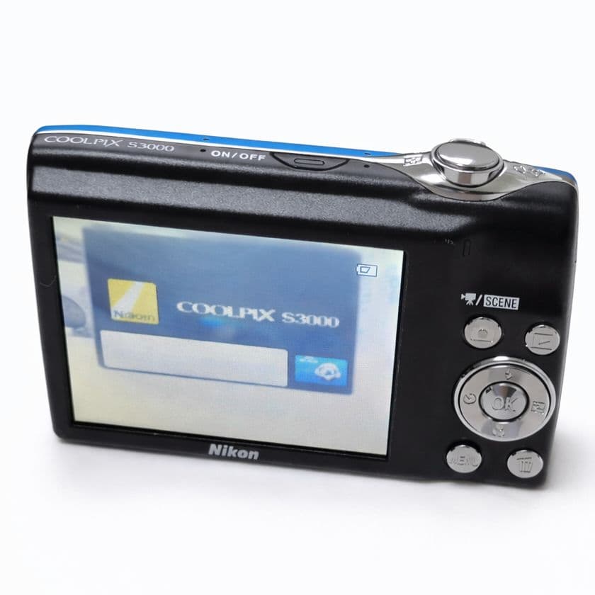 美品 Nikon COOLPIX S3000 コンデジ デジカメ 付属品完備