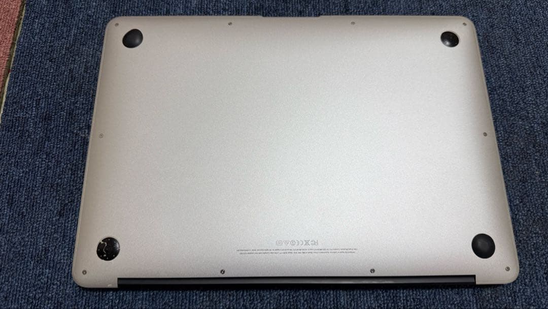 MacBook本体 Macbook air 2013 4GB intel core 15