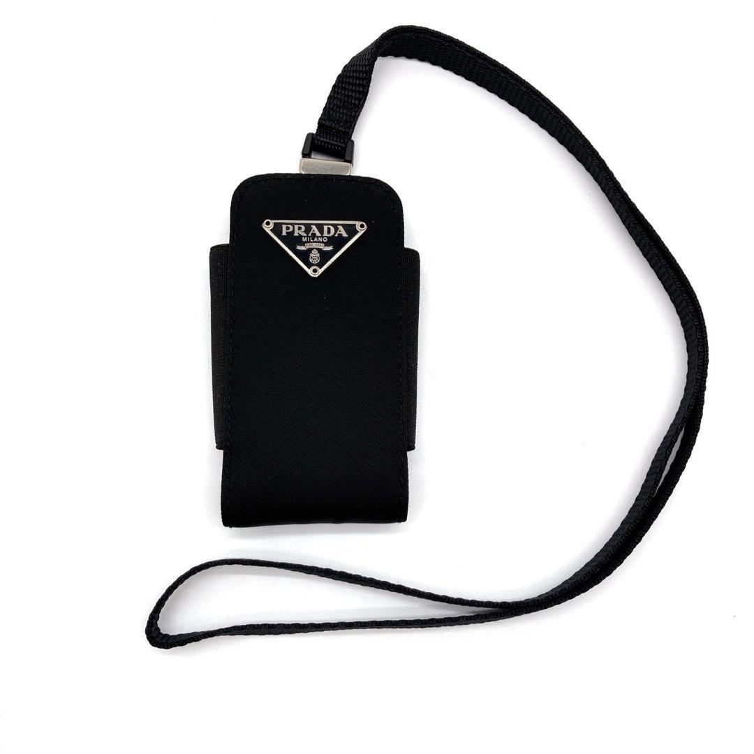 美品　PRADA ネックストラップ　マルチケース　モバイルホルダー　三角プレート