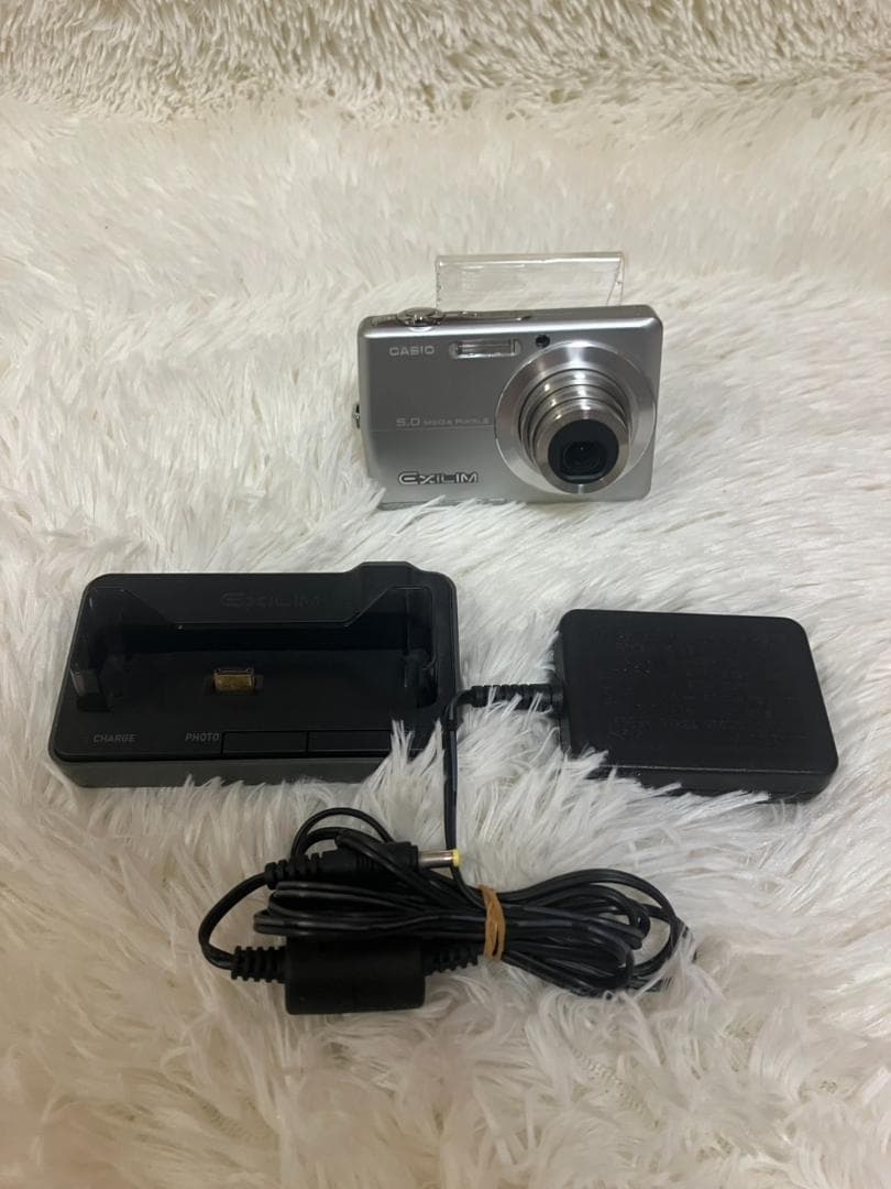 【動作確認済】CASIO EXILIM EX-Z500 シルバー 銀 レトロ