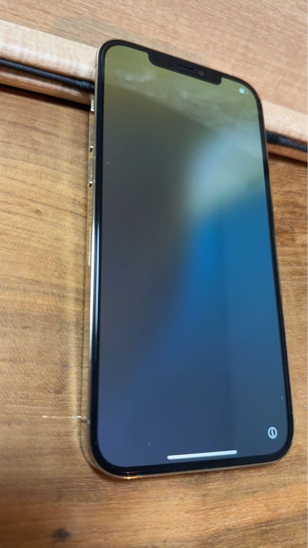 【美品】Apple iPhone 12 pro max ゴールド256GB