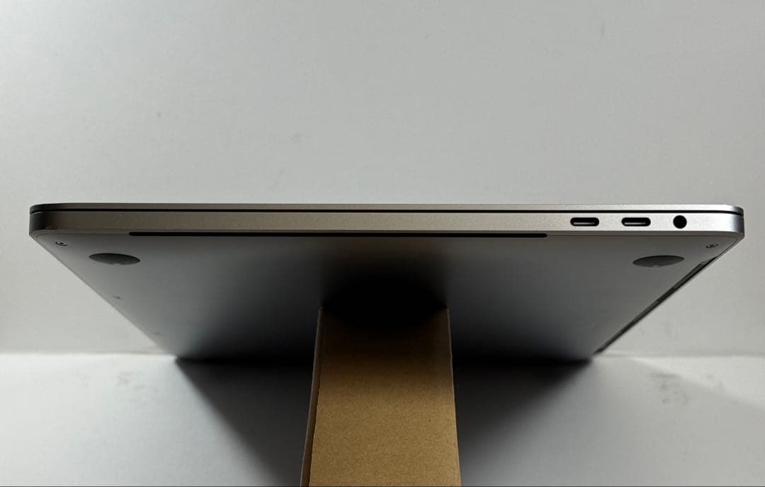 MacBook本体 Apple MacBook Pro 13 2020 i5/16GB/1TB