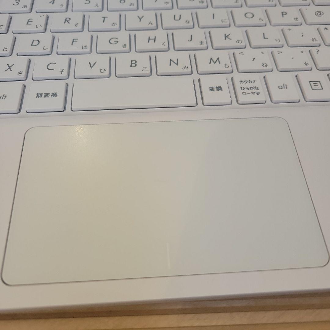 お子様への初めてのPCや寝室での動画閲覧用に最適