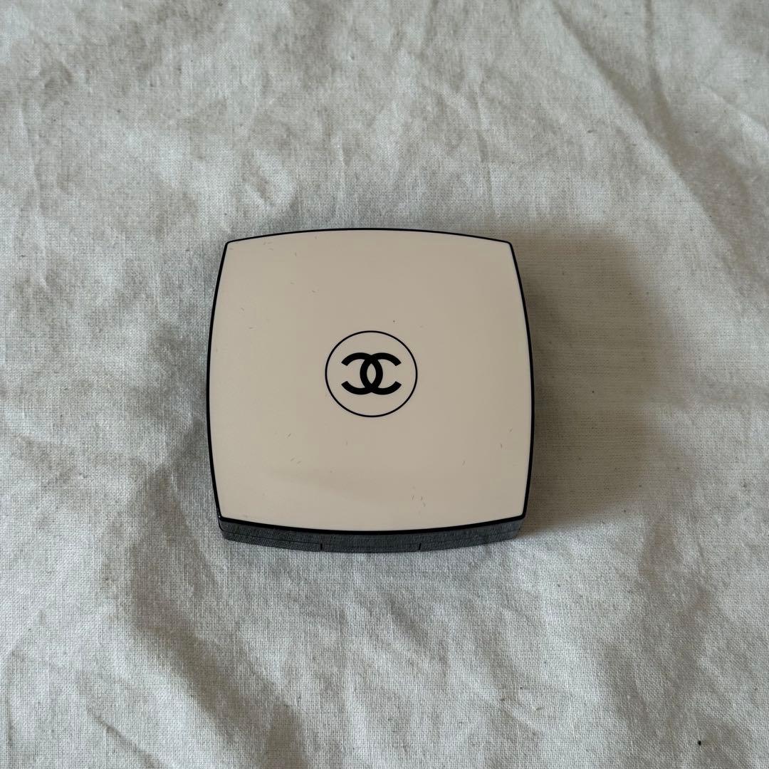 CHANEL シャネル レベージュ ヘルシーグロウブラッシュ ローズ ポレール