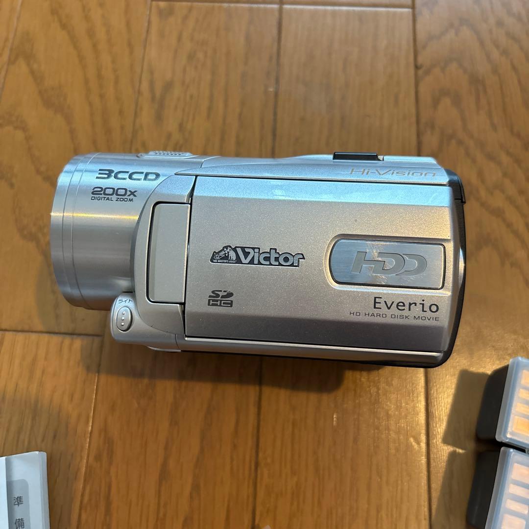 Victor ビデオカメラ　GZ-HD3