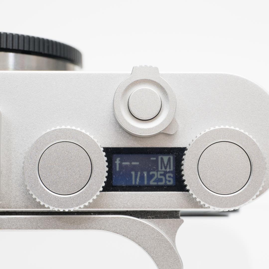 LEICA CL（ミラーレス） シルバー【美品・箱付】
