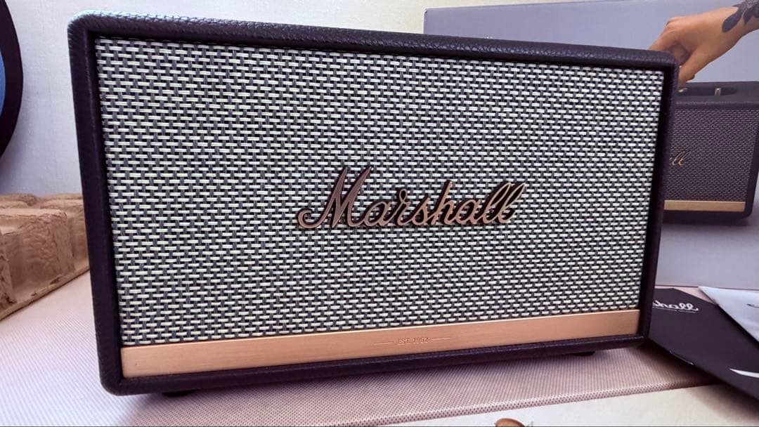 【極美品】Marshall オーディオスピーカー（国内正規品、外箱・付属品◎）