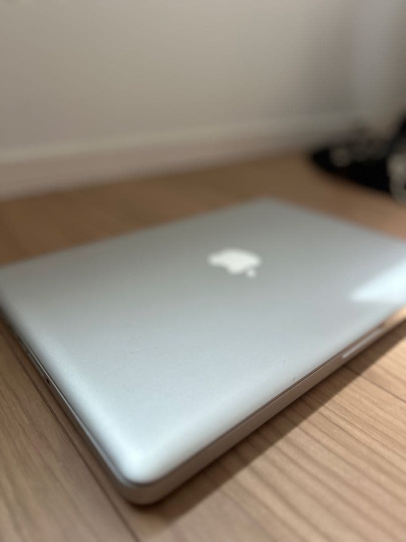極希少 MacBook Pro(OS X El Capitan)本体 動作良好