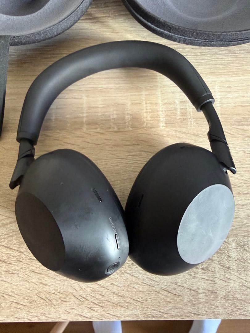 ヘッドホン Sony XM6 Headphones