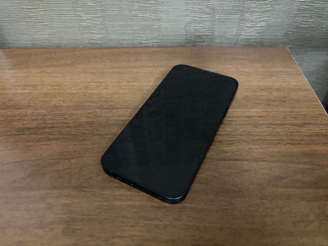 美品Apple iPhone 13 mini 128GB