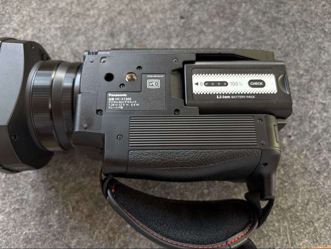 【美品】デジタル4Kビデオカメラ HC-X1500 パナソニック