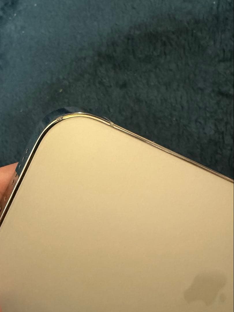iPhone13pro 256GB 画面傷あり