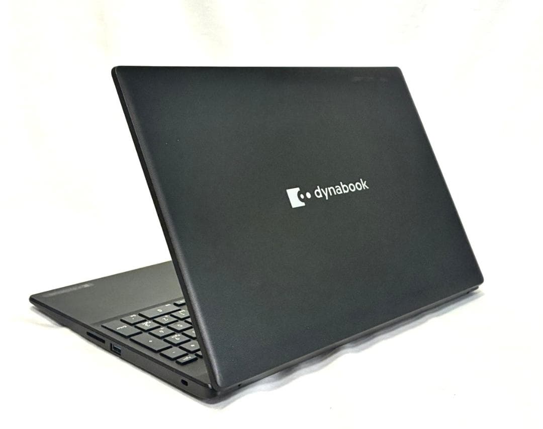 美品 dynabook P55/FS 2021年製 i7 10世代 15インチ