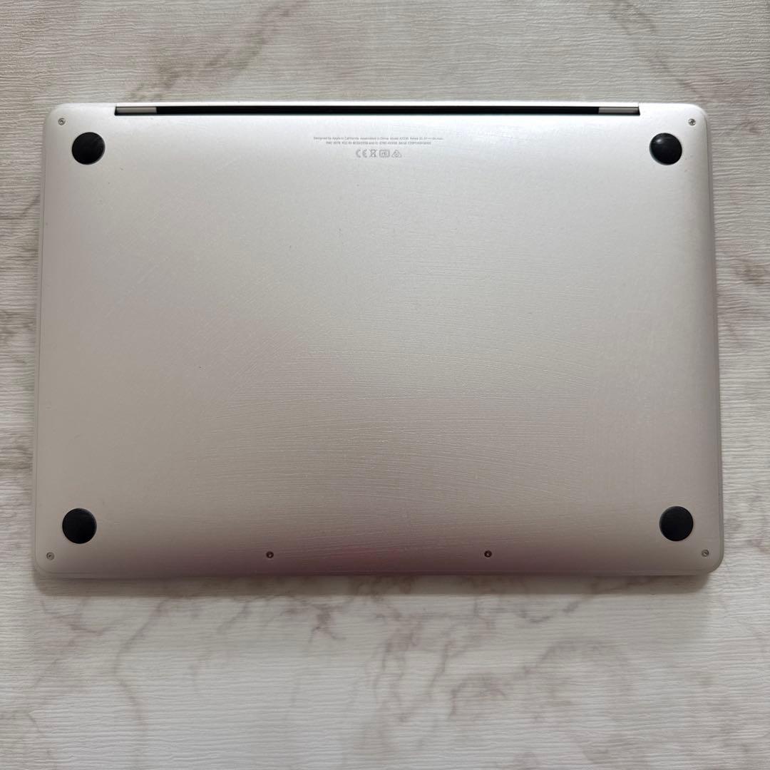 MacBook Pro 13インチ M1 2020 / 8GB / 初期化済
