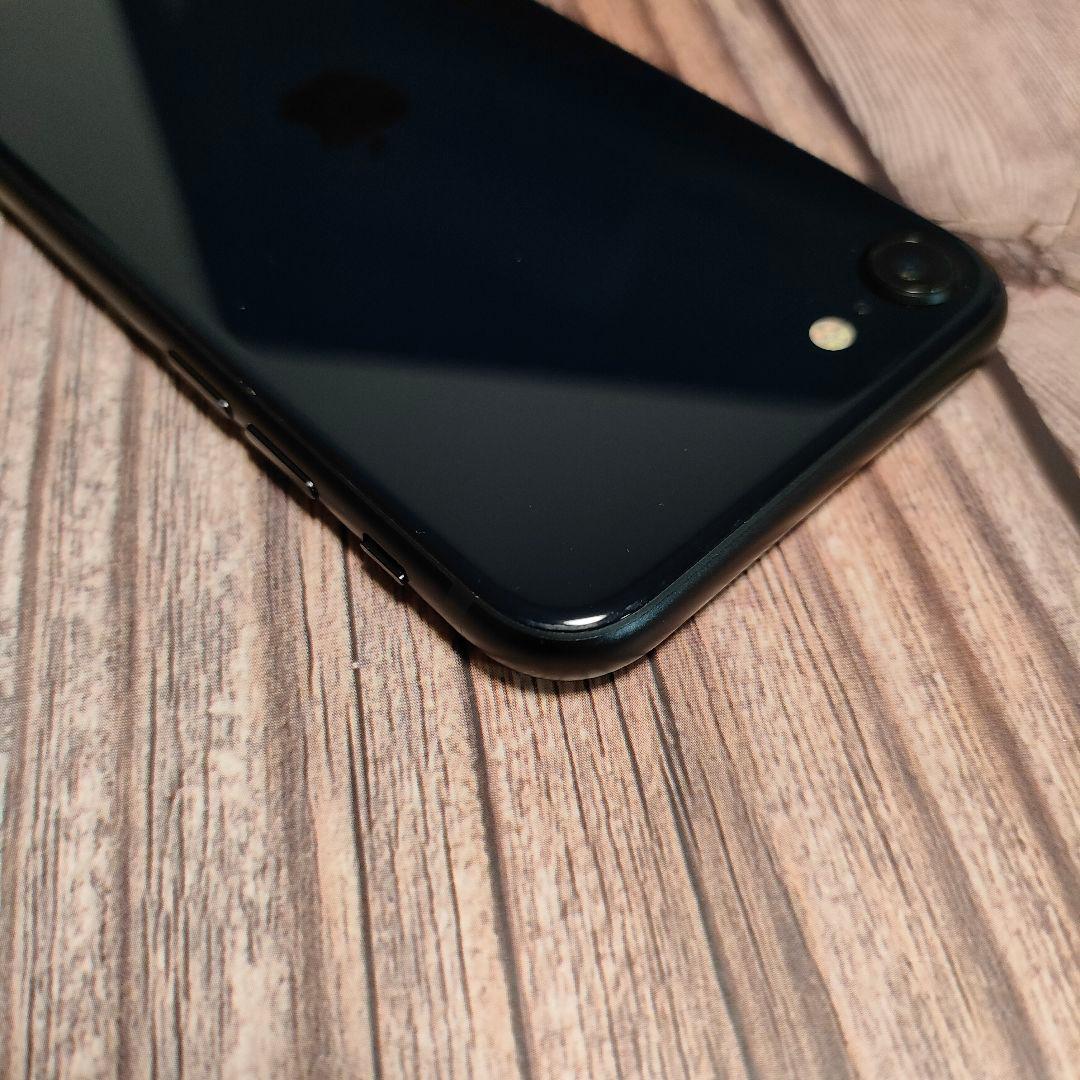 iPhone SE 第3世代 64GB 美品 おまけ大量 バッテリー94%
