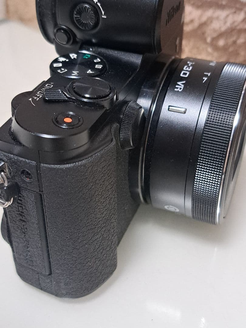 Nikon 1 V3 ミラーレス10-30mm 30-110mmレンズ付【難有】