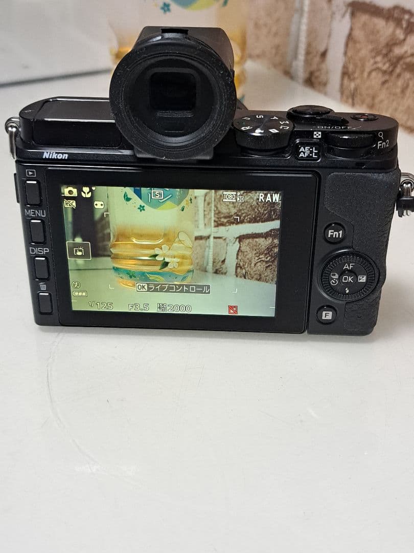 Nikon 1 V3 ミラーレス10-30mm 30-110mmレンズ付【難有】