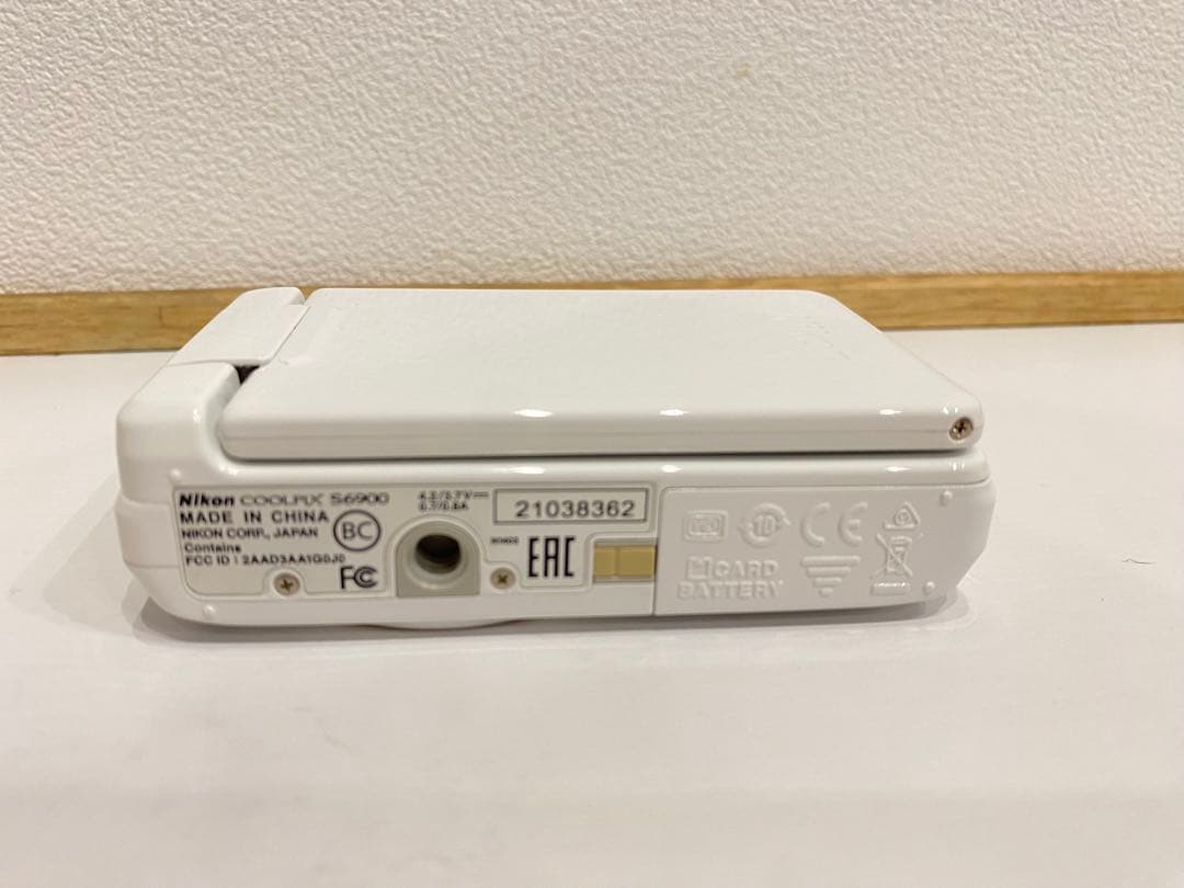 Nikon ニコン COOLPIX S6900 《動作確認済み》